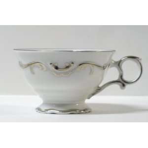  Cathedral Bridal Rose Footed Cup 