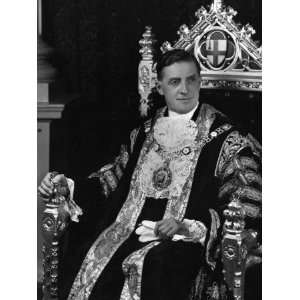 Alderman Sir Cuthbert Lowell Ackroyd, Lord Mayor of London 