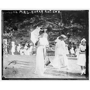  Photo Mrs. Burke Roche on lawn with parasol 1900
