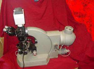 ZEISS MICROSCOPE Photomicroscope II With MC 80 camera  