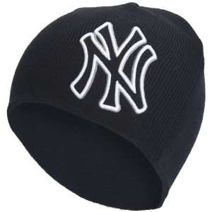  New York Yankees   Mammoth Beanie