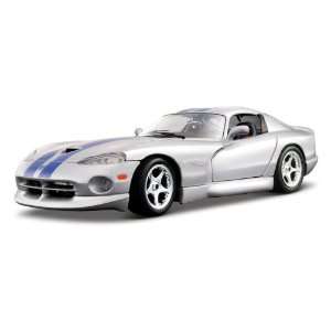   2011 Gold 118 Scale Silver Dodge Viper GTS Coupe Toys & Games