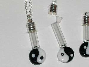 Ying Yang Glass bottle yinyang vial charm pendant *~  