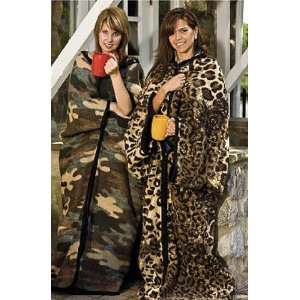 Camouflage Cuddlewrap  Warm Me Up  55 Inches by 67 Inches  Wearable 