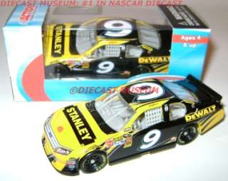 MARCOS AMBROSE #9 STANLEY TOOLS FORD 2011 DIECAST  