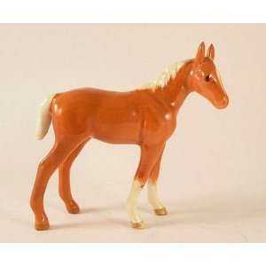  Beswick small horse or foal   model 1817   palomino gloss 