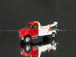 87 HO Scale International Tow Truck Wrecker (red cab   white body 
