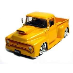  Jada BTM 1/24 Scale, 1956 Ford F 100 Pickup Truck with 