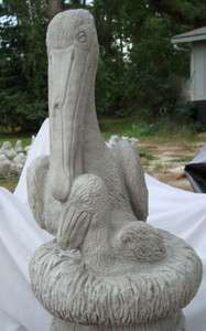 LARGE MAMA & BABY PELICAN NESTING ON PIER GRAY CONCRETE/CEMENT STATUE 