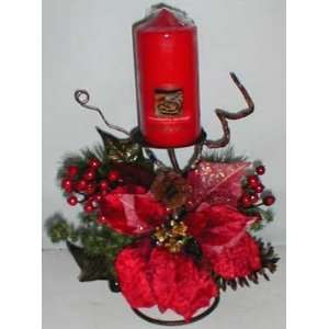  10 Poinsettia & Berry Candle Holder