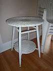 Vintage Round White Wicker Accent End Lamp Table