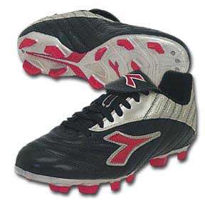 Diadora Vincente RTX12 Soccer Shoes, Mens Size 7.5, NEW