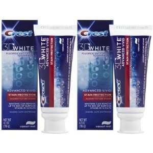 Crest 3D White Vivid Fluoride Toothpaste Invigorating Mint 4.1 oz, 2 