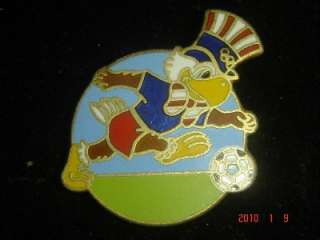 1984 LOS ANGELES OLYMPIC GAMES SAM THE EAGLE SOCCER PIN  