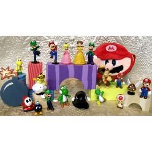  Mario Figure Carry Case, Figures Include Toad, Bomber, Koopa Troopa 