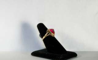 TRILLION CUT RED RUBY SET IN 10K YELLOW GOLD LADIES RING SIZE 8  