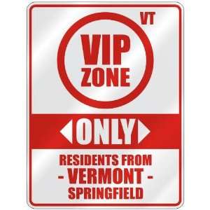   ZONE  ONLY RESIDENTS FROM SPRINGFIELD  PARKING SIGN USA CITY VERMONT