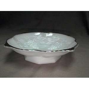  Anchor Hocking White Grape Footed Bowl with Gold Trim 