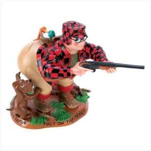  Bootys Hot On The Trail Hunter Figurine