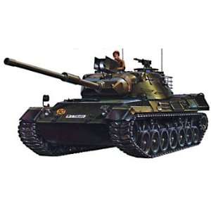  Tamiya   1/35 German Leopard Medium Tank (Plastic Model 