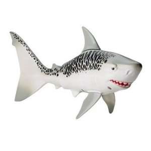  Swimming Tiger Shark Life like Swimming Action Toy Toys & Games