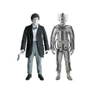  Doctor Who Exclusive 2nd Dr & Cyber Tomb Cyberman (B&W 