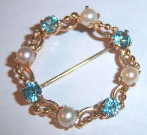 VINTAGE CULTURED PEARL AND TOPAZ 10K PIN  