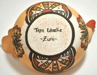 Zuni Duck Pouring Bowl Pottery   Tara Edaakie  