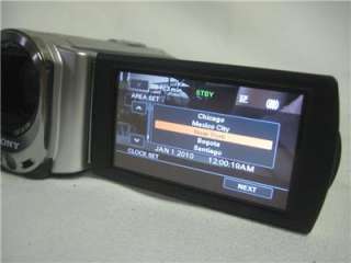 Clean Silver Sony Handycam DCR SX44 4GB Digital Camcorder 027242788916 