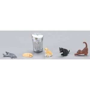  Bachman   Cats w/Garbage Can (6) HO (Trains) Toys & Games