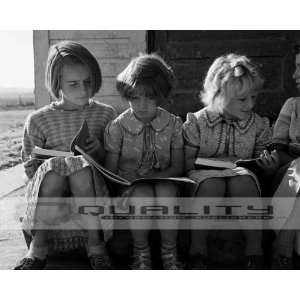  1939 Poor Little Girl Depression Era FSA Yakima [16 x 20 