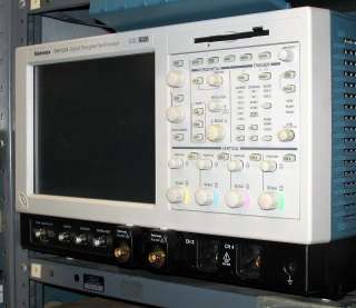 Tektronix TDS7254 2M J1 Digital Phosphor Oscilloscope 2.5 GHz  