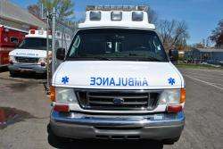 2006 Ford Ambulance by AEV   Really Nice Type II Van   FULL LED 