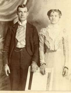 Victorian photo WEDDING DRESS couple GREAT FASHION  