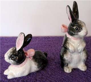 VINTAGE PANSY PARADE RABBIT SALT & PEPPER SHAKERS by FITZ & FLOYD 