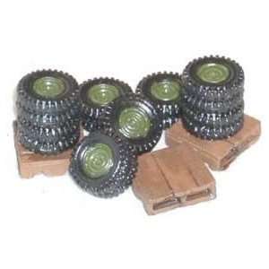  25mm WWII Tire Stacks with Pallets Miniature Terrain Toys 