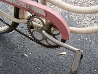 Vintage Schwinn Bike Pink White Basketet Bell Reflector Girls Nice 