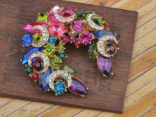   Colorful Crystal Rhinestone Gold Tone Festive Wreath Design Pin Brooch