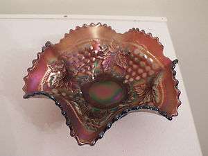 Northwood Amethyst Purple Carnival Glass Ruffled Bowl Grapes & Cable 6 