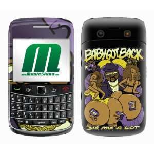    MusicSkins MS SMIX10043 BlackBerry Bold  9700