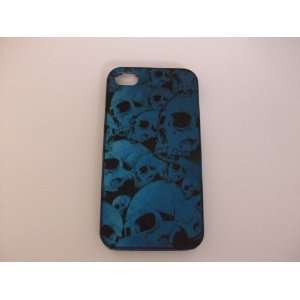 iPhone 4G Blue Skulls All Over the Hard Phone Case Protector Cover New
