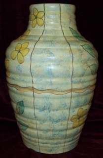 Vintage HANDPAINTED ENGLAND Kensington WARE Regal Vase  