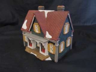 Dickens Collectables Towne 1996 Green Lighted Village House 293 8942 