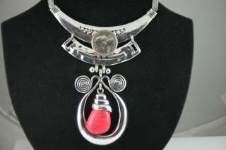 TURKISH TRADITIONAL SILVER PLATED WITH COMPRESSED CORAL STONE NECKLACE 