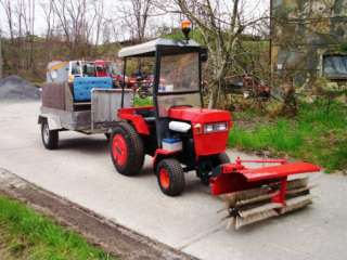 Kleintraktor Hakotrac V490 in Brandenburg   Heidesee  Anhänger 