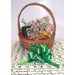 Scotts Cakes Large Christmas Surprise Christmas Basket with Handle 