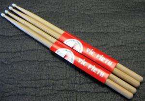 VIC FIRTH SD1 DRUMSTICKS AMERICAN CUSTOM 2 PAIR  