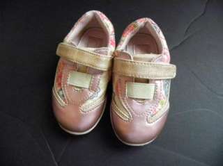   crib shoes sandals,water, dress, gym shoes sz 2,4,5 Pink floral  