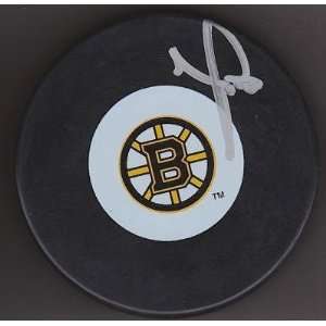  Hockey Puck   2011 CUP #2   Autographed NHL Pucks
