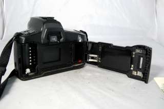 Minolta Maxxum 300Si 35mm SLR camera body only with instruction manual 